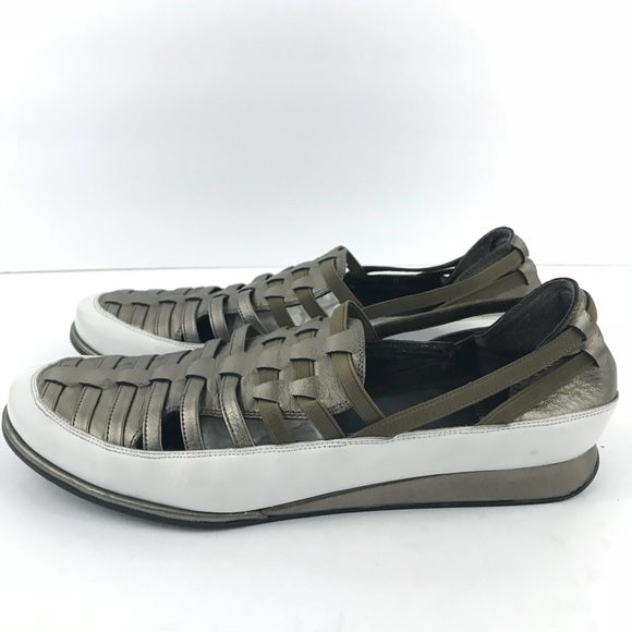 ❌Sold❌ Stuart Weitzman Slip on Sneakers - Picture 2 of 8